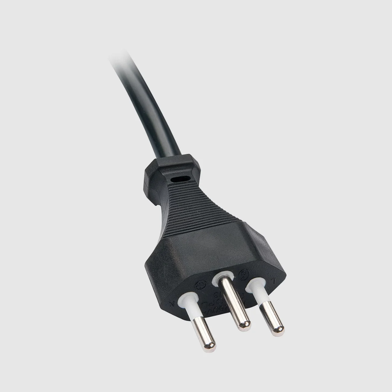 Adapter Typ 2 auf Schweizer Haushaltstecker (T13) – Bild 4